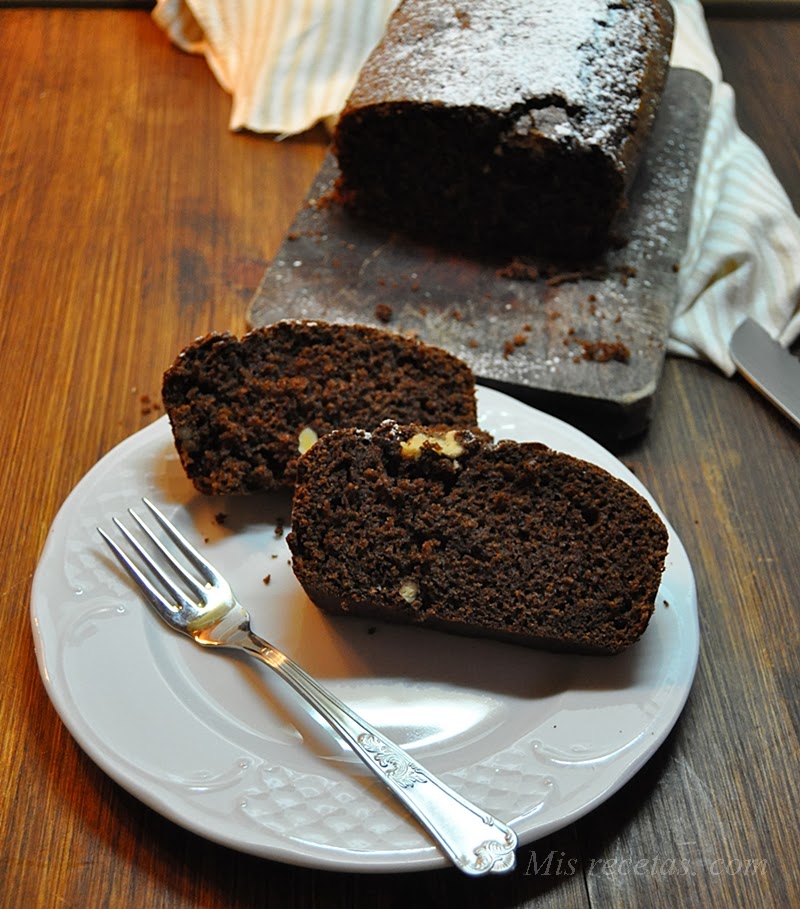 Chocolate cupcake with walnuts